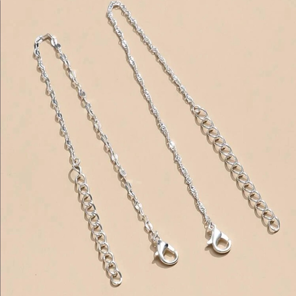 🎉HP Minimalist Silver Chain Bracelet (Boutique) - Picture 2 of 4